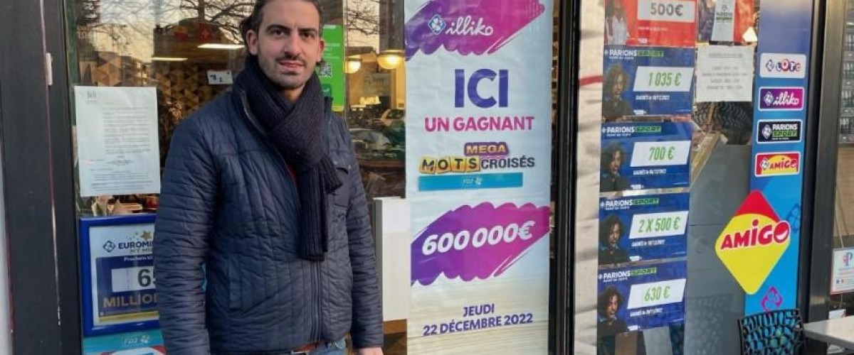 Il gratte un jackpot du Mega Mots-Croisés deux jours avant Noël