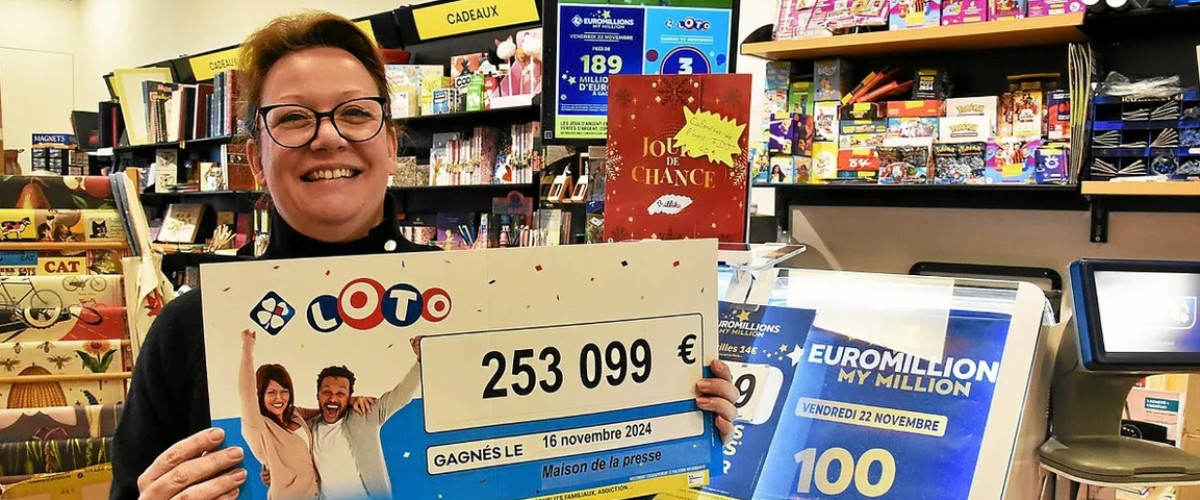 Après plusieurs années elle rejoue au Loto... Et gagne 253 099€ !